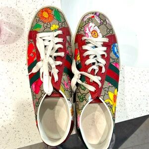 Gucci Shoes